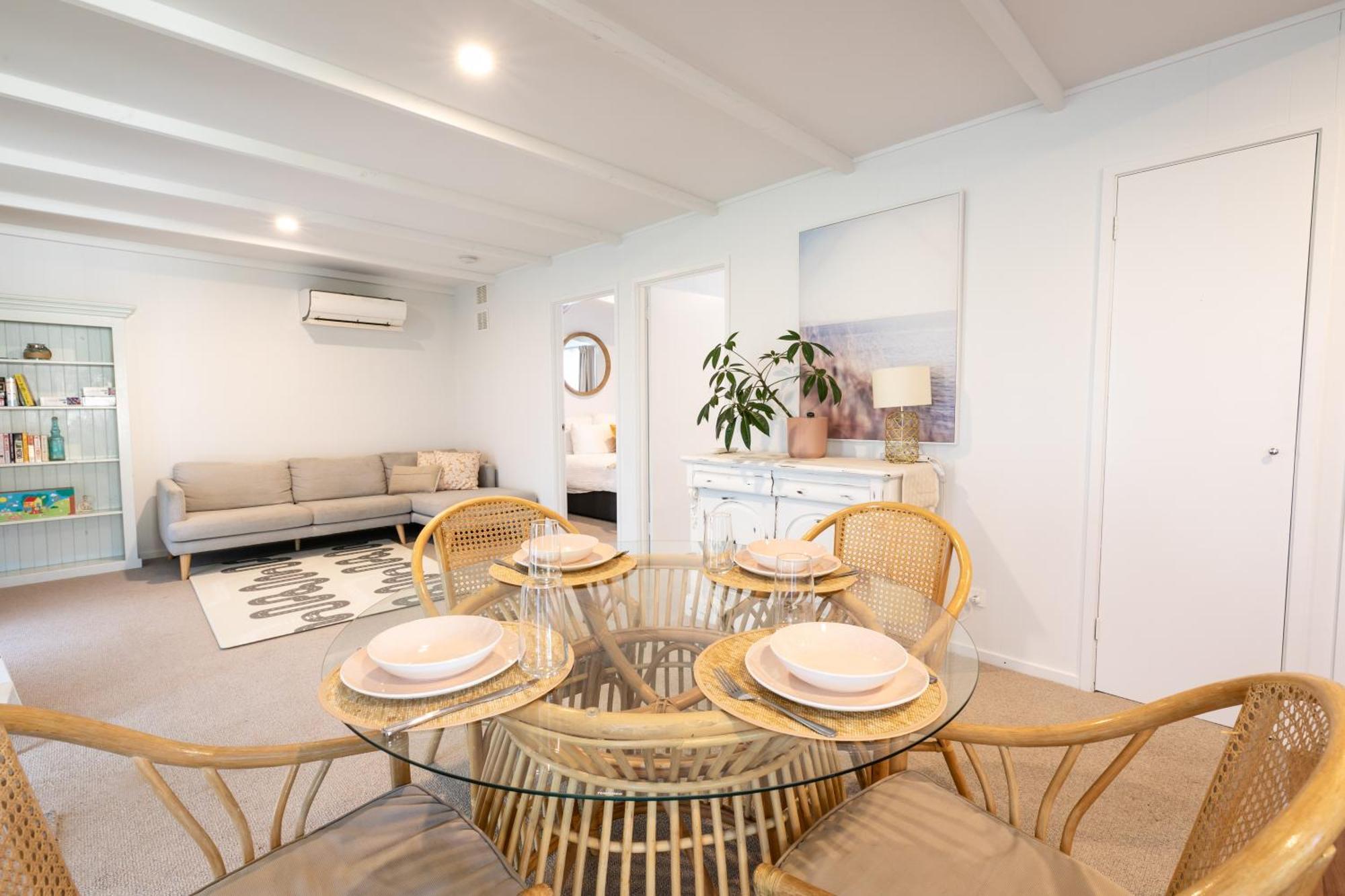 The Cottage- Pet Friendly, Golf, Ocean And River! Holiday home