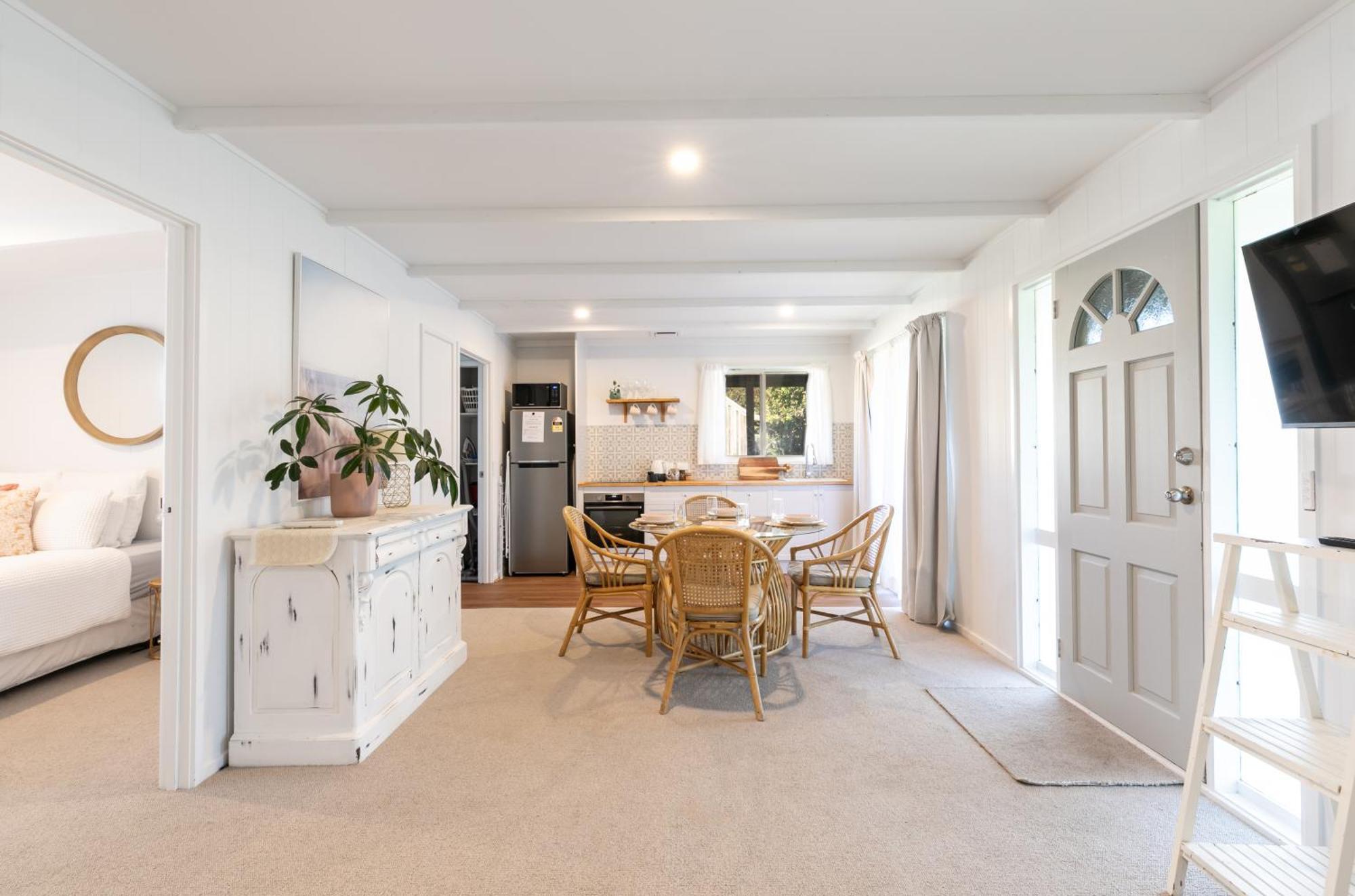 The Cottage- Pet Friendly, Golf, Ocean And River! Holiday home Ocean Grove